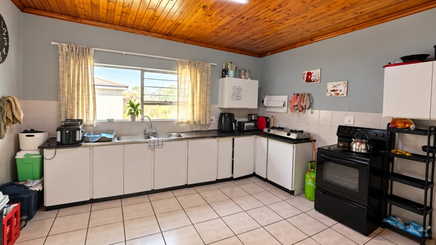 3 Bedroom Property for Sale in Ifafi North West